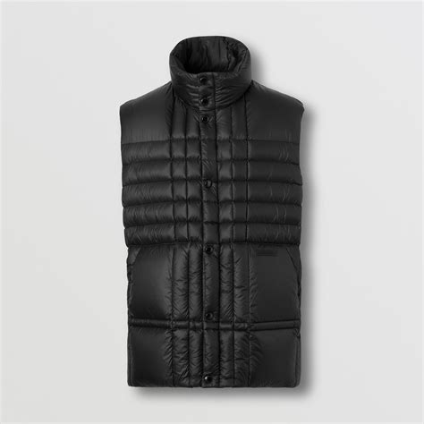 burberry quilted gilet black.